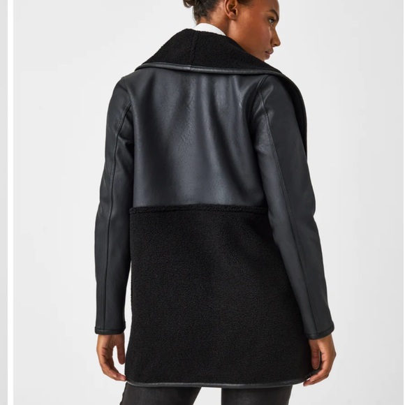 NWT SPANX FLEECE AND FAUX LEATHER LONG WRAP JACKET 🔥SOLD OUT🔥 - Picture 2 of 10